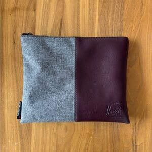 Limited-Edition Herschel Supply Co. x Virgin Atlantic Travel Pouch/Amenity Bag